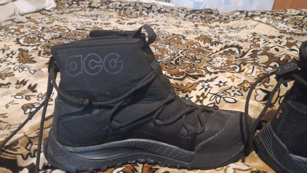 Продам саможки чоловічі