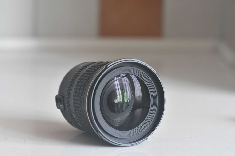 Об'єктив Nikon Nikkor AF-S 12-24mm 1:4 G ED