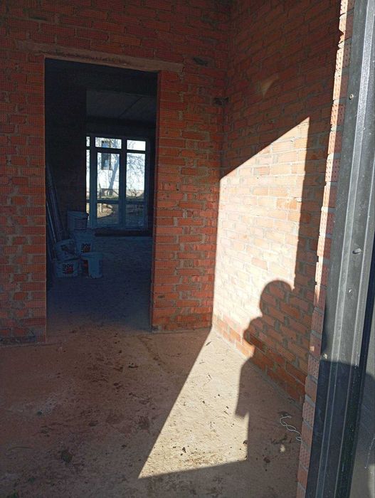(5) Продам будинок в Селищі 8916