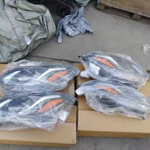 Фара Chevrolet Bolt , Шевроле болт