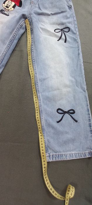 Джинси для дівчинки 10 років, розмір 140, H&M