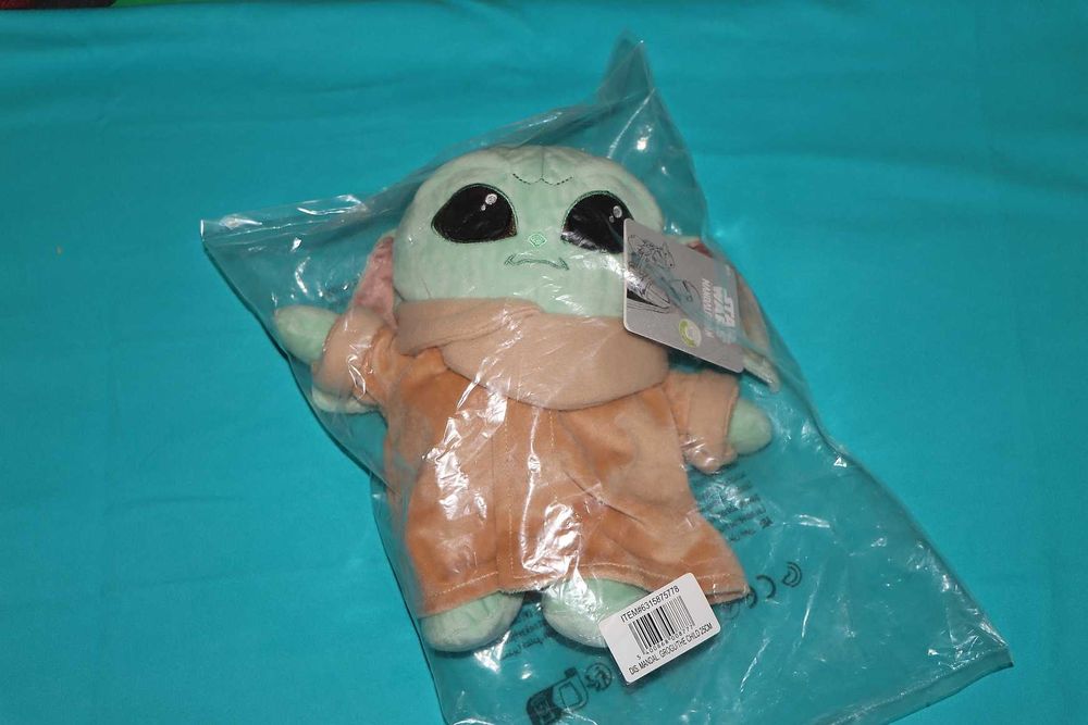 Pluszak Baby Yoda / Grogu -  Disney Store Star Wars Mandalorian