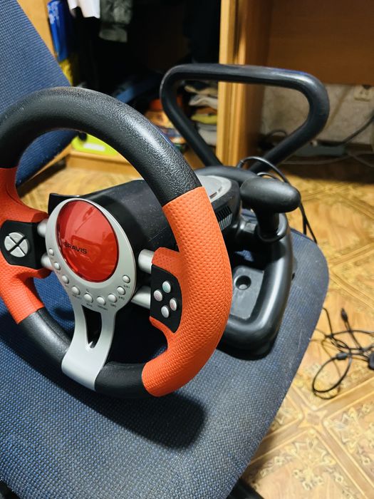 Игровой руль BRAVIS