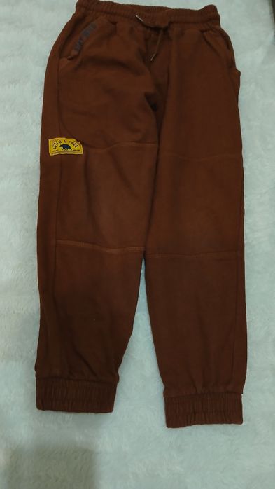 Spodnie lekko ocieplane  116/122