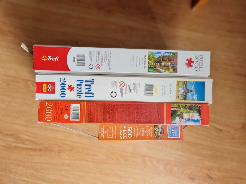Puzzle  10 zł. za pudełko + gratis.