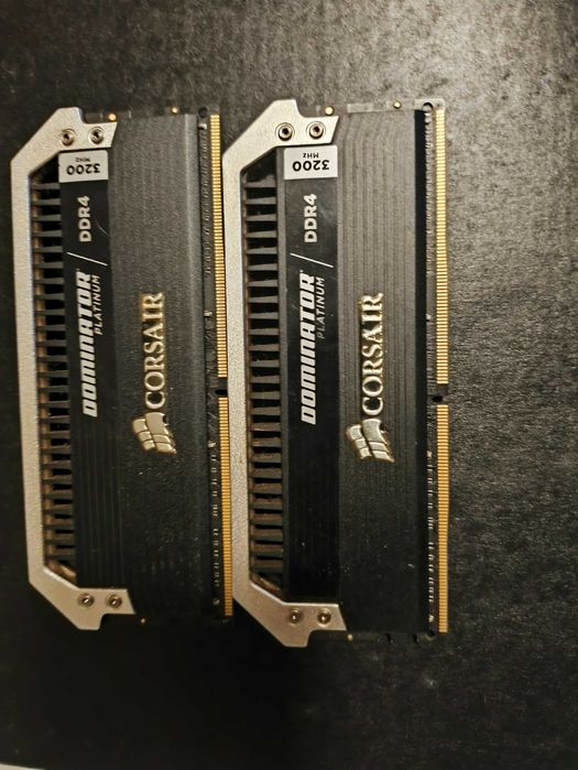 16 Memoria RAM desktop ddr4 3200