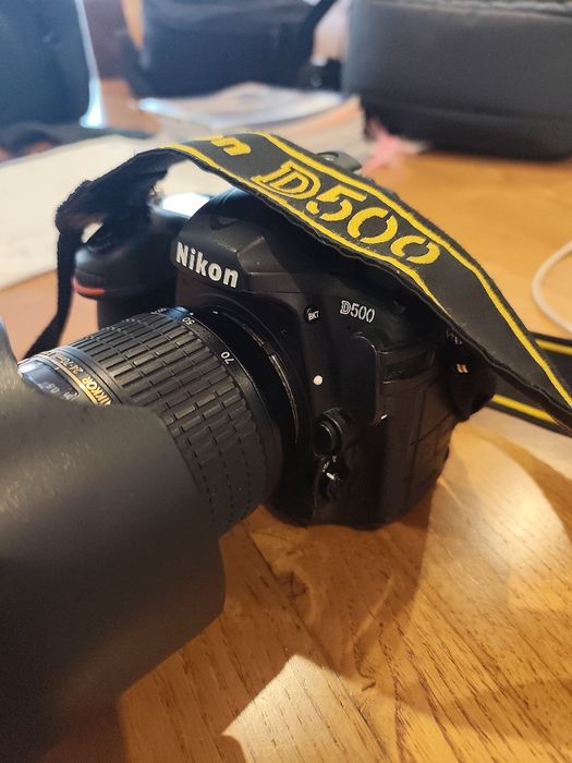 Nikon D500  - Excente estado