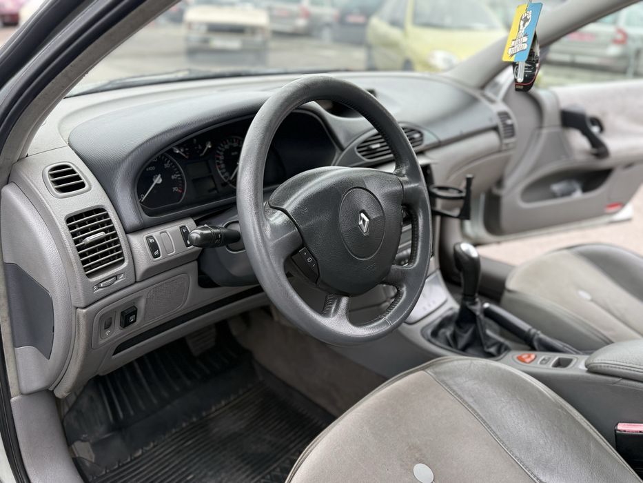 Renault Laguna 1.8 газ/бензин