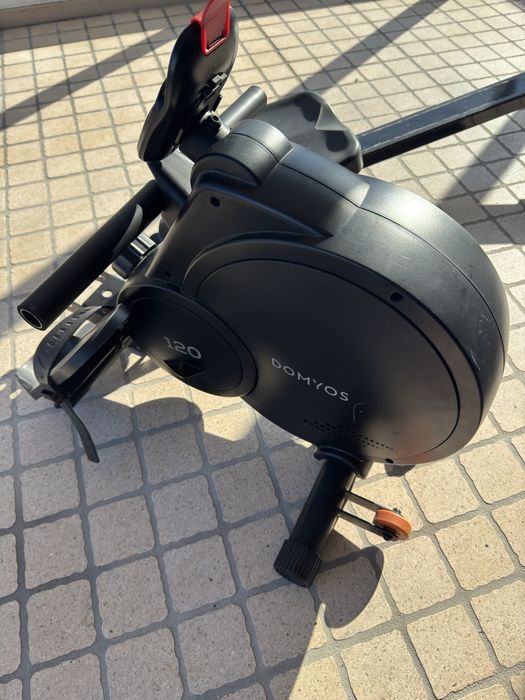 Máquina de Remo / Ergometro Domyos FRW120