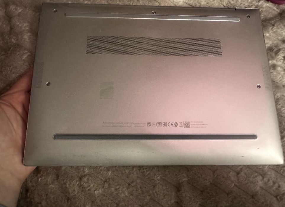 Laptop HP EliteBook 840 G9 14” i7 - 12 Gen. 16 Ram 512 SSD