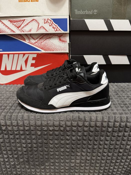 Чоловічі кросівки 42(27см)Puma ST Runner оригінал