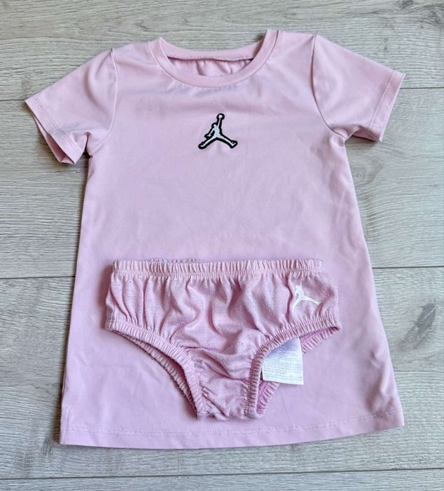 Рожева сукня із трусіками Nike Jordan