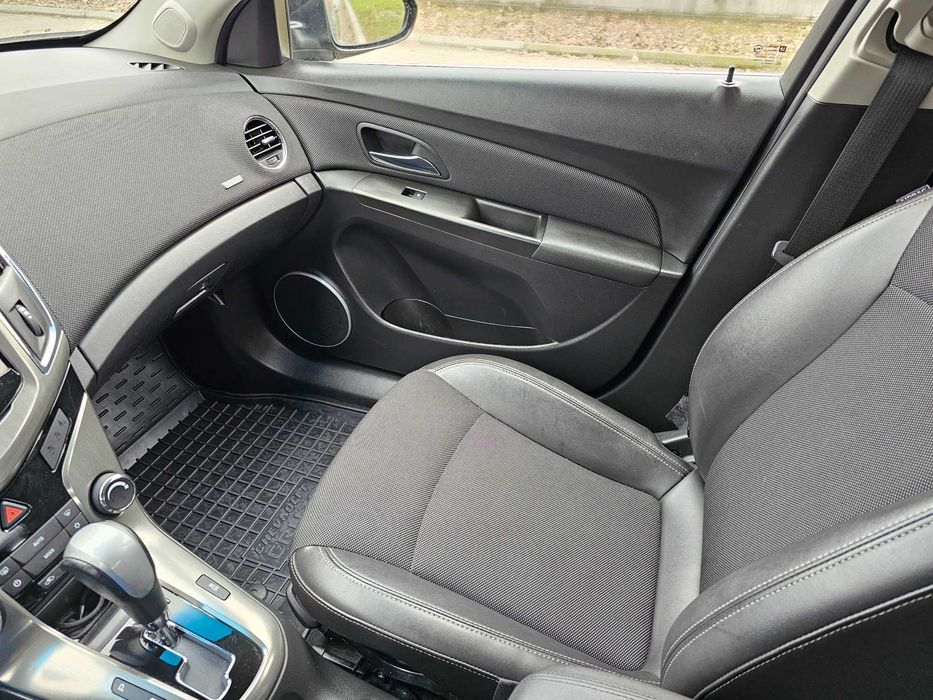 Chevrolet Cruze 2012