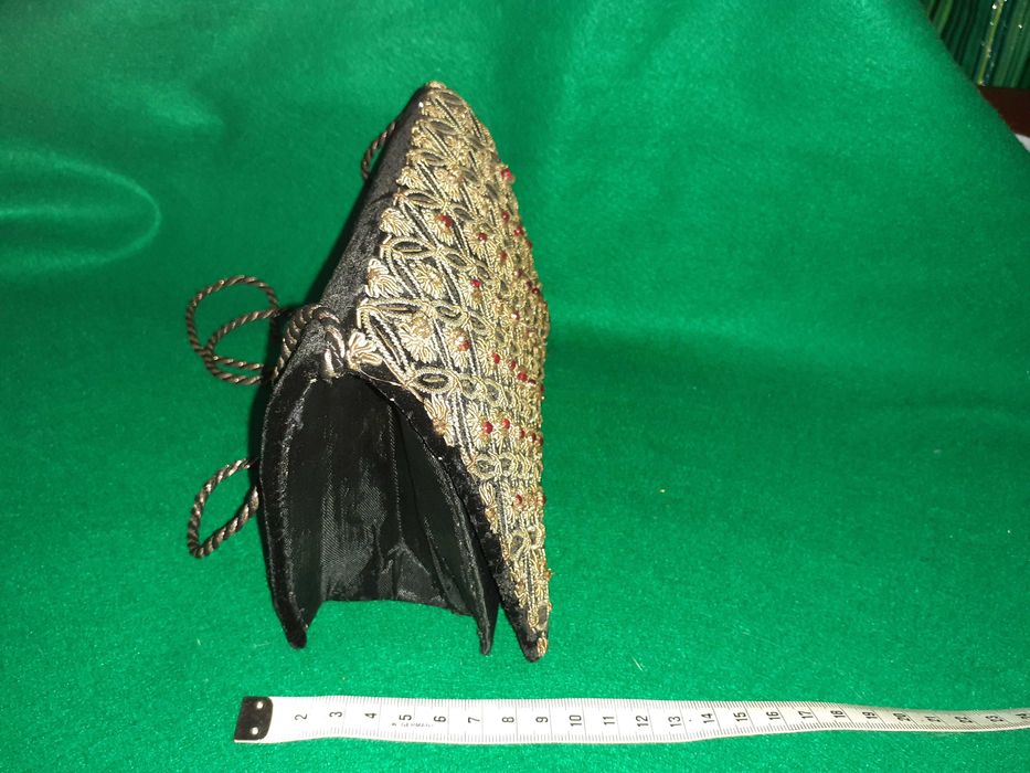 Bolsa Antiga Bordada
