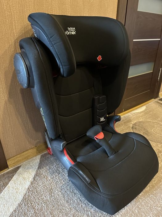 Дитяче автокрісло Britax Romer Kidfix 3 s (Britax Romer Kidfix III s)