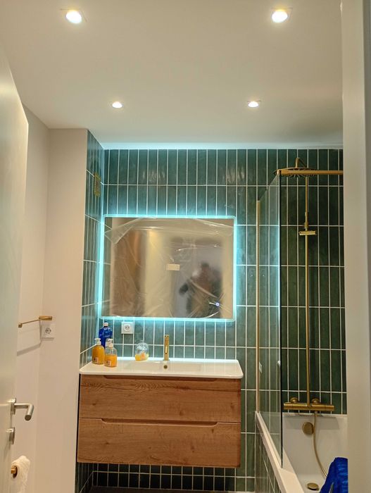 Electrical Services427073687415040000