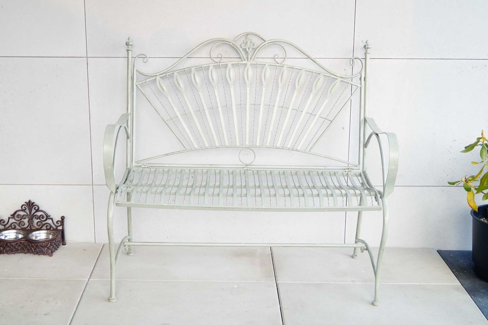 Metalowa ławka ogrodowa zielona patynowana retro 1