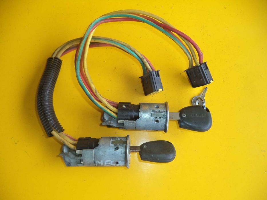 Замок зажигания Renault Megane Renault Scenic з 95-02 р.в.