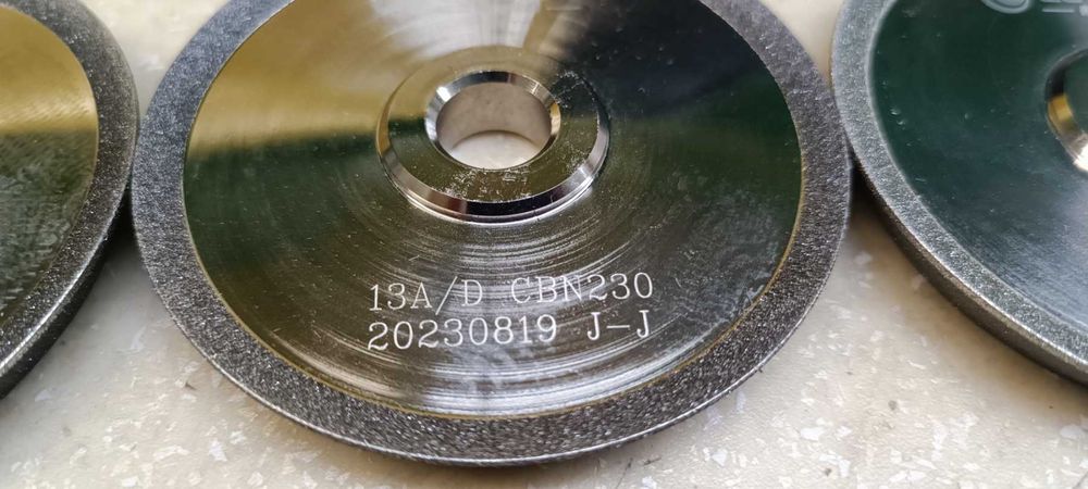 Заточний верстат для свердл MR-13D та інші моделі для фрез в наявності