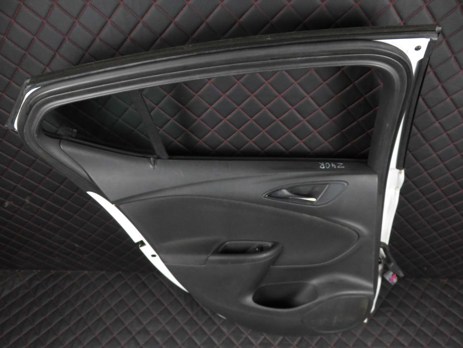 OPEL ASTRA K HB 15-22 Drzwi Lewe Tylne Tył Kompletne Lakier Z40R