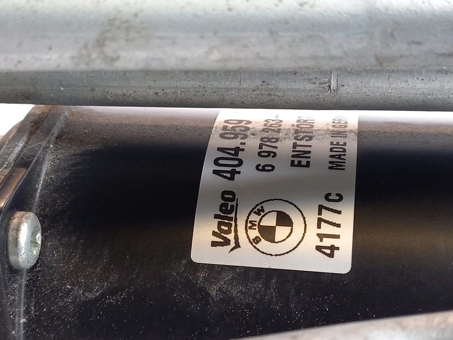 MOTOR SISTEMA LIMPA VIDROS FRENTE FRONTAL 697826301 6978263 BMW SERIE