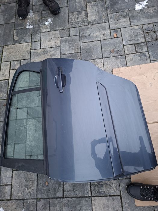 Opel corsa d drzwi tylne lewe szare z168 5 drzwi