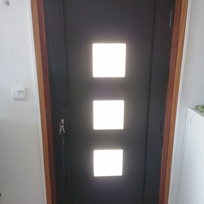 Painel de porta com vidro