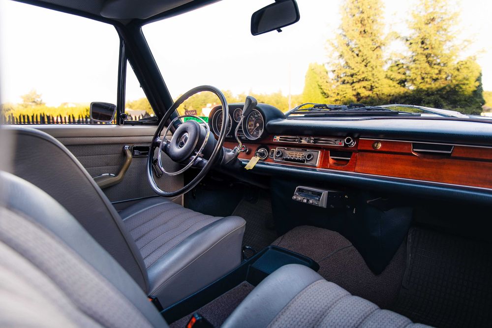 Auto na ślub Mercedes-Benz W108 luksus i prestiż w najlepszym wydaniu!