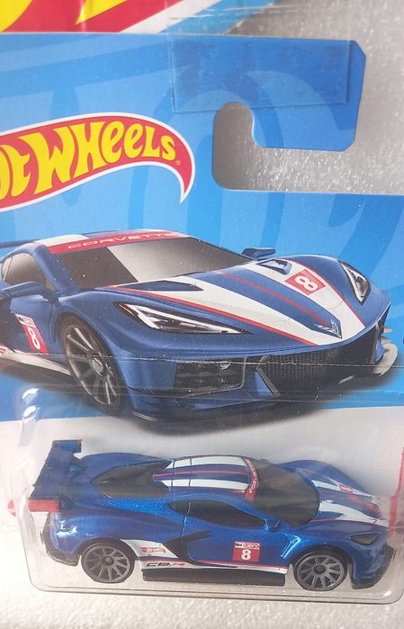 Corvette c8.r hot wheels