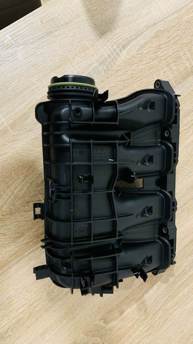 Продам впускний колектор 1.5 TSI — 05E129709B