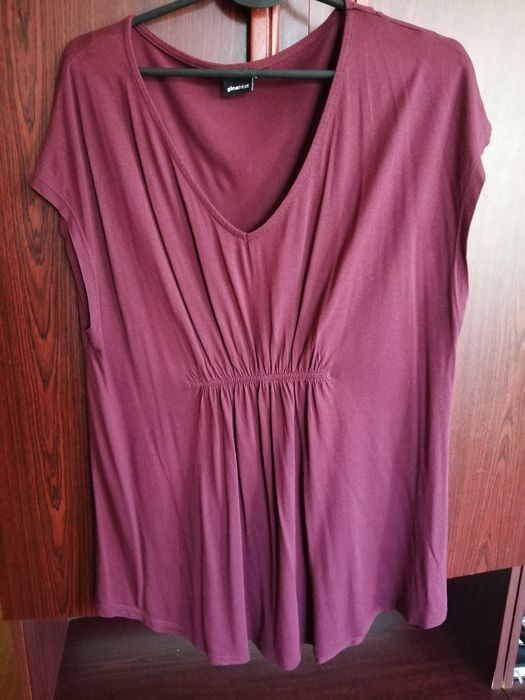 Letnie bluzki ciążowe