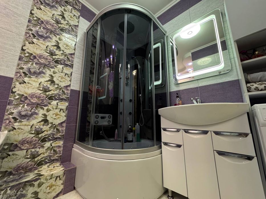 Продаж двокімнатноі квартири, ремонт