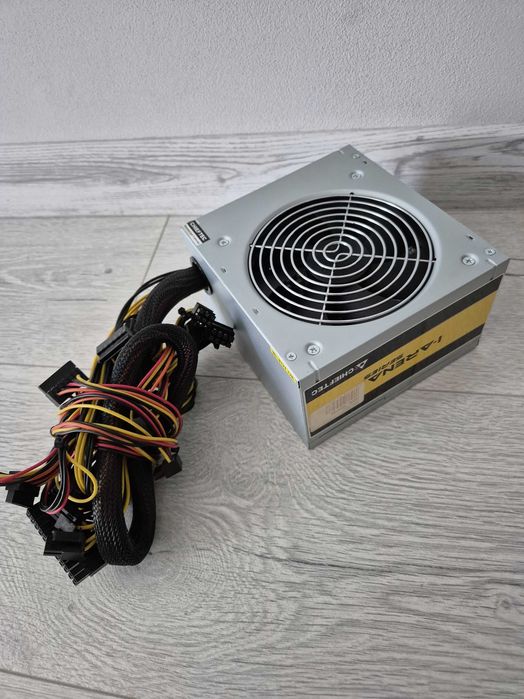 блок живлення 700W Chieftec i-Arena GPA-700S (4+4 CPU. 2x8 GPU)