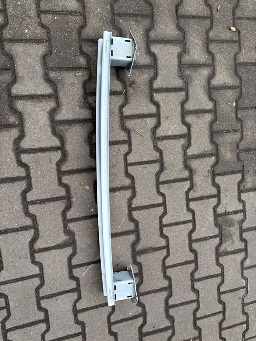 Belka zderzaka tył Toyota Aygo X 040