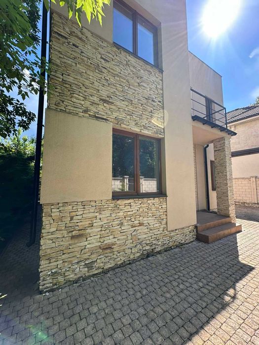 Продажа ДОМА в Совиньоне, под отделку