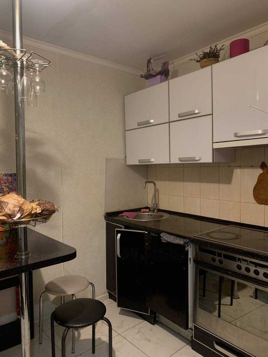 (3) Продам 2-ох кімнатну квартиру на Вишеньці 4432