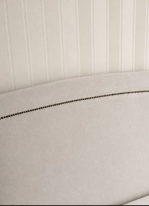 Cabeceira de cama estofada
