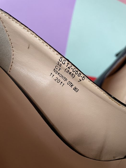 Черные женские туфли Centro