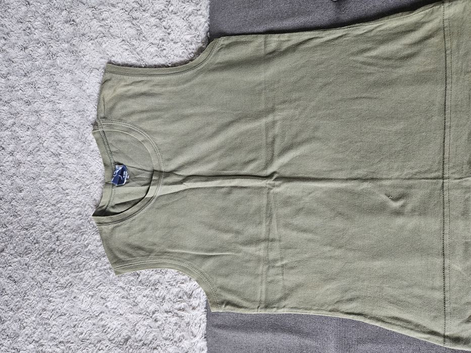 Podkoszulka khaki rozmiar 134