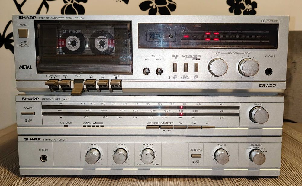 Zestaw SHARP wzmacniacz, radio, magnetofon SA-11, RT-100