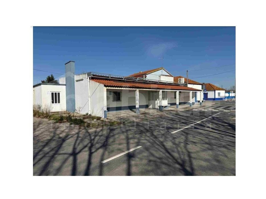 Excelente Oportunidade de Investimento - Imóvel com 3 Utilizações