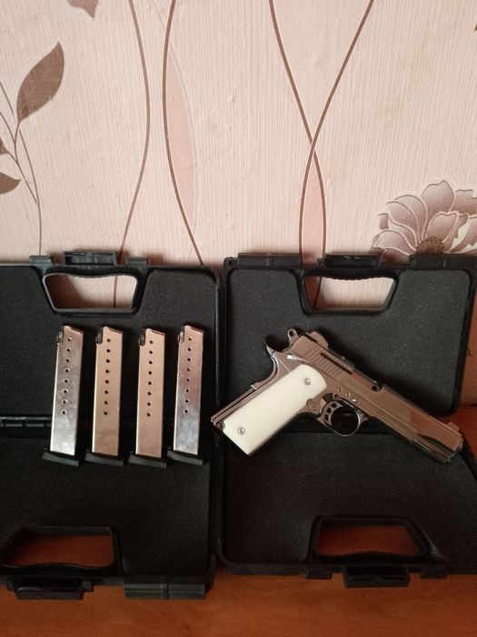 Спортивні товари