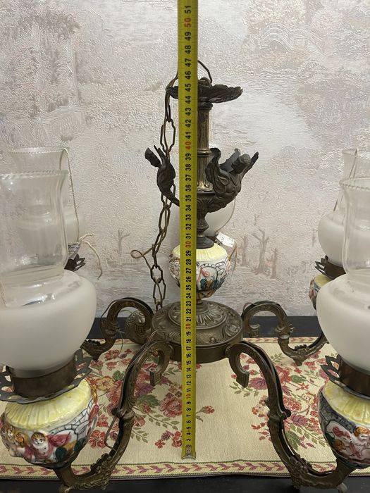 Люстра фарфор и латунь , Малыши Путти , Capodimonte  , Италия , Винтаж