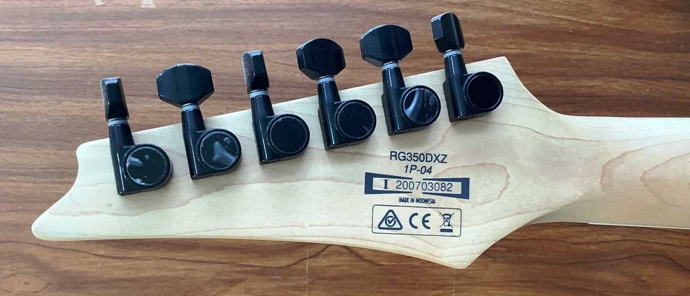 Guitarra Ibanez RG350DXZ-WH