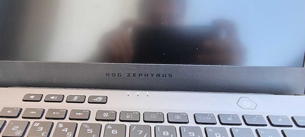 Asus Rog Zephyrus g14 1TBSSD/32 GB RAM