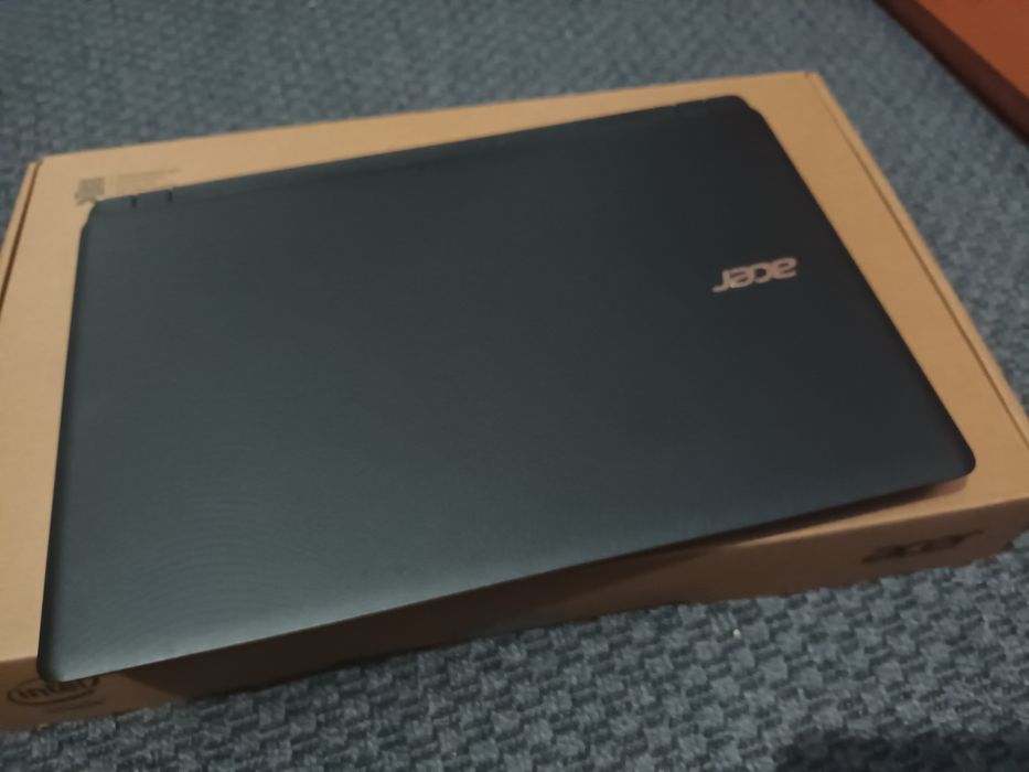 Portátil Acer aspire es 15 Windows 11