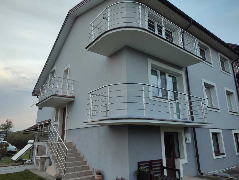 Balustrady ze stali nierdzewnej