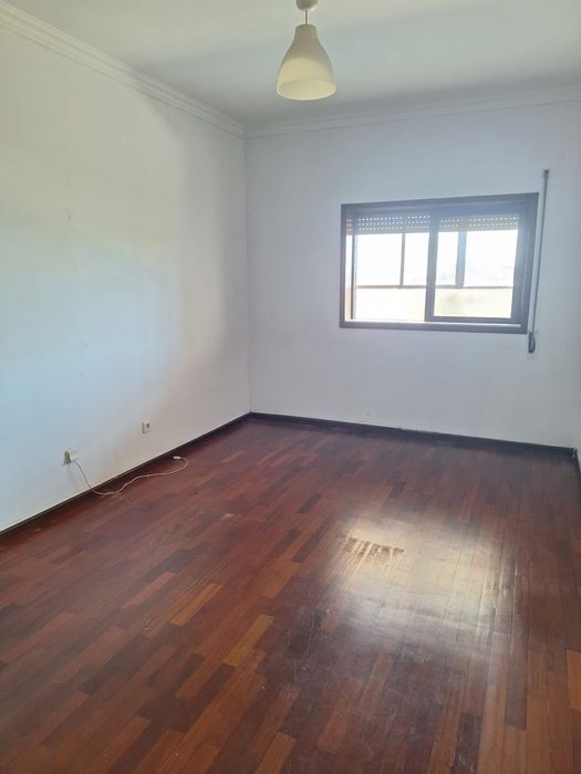 Apartamento 6 assoalhadas freamunde
