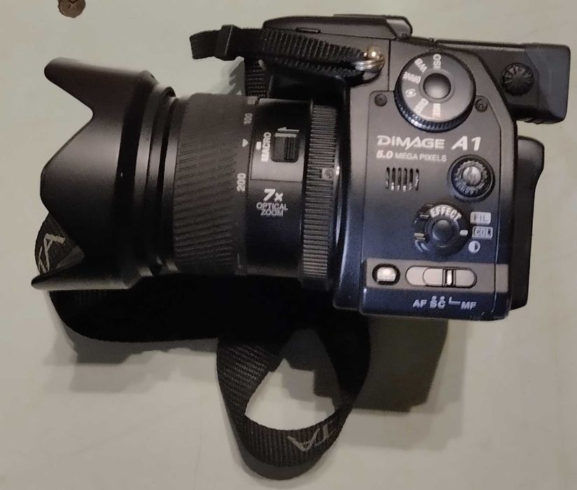 Фотоапарат Minolta Dimage A1