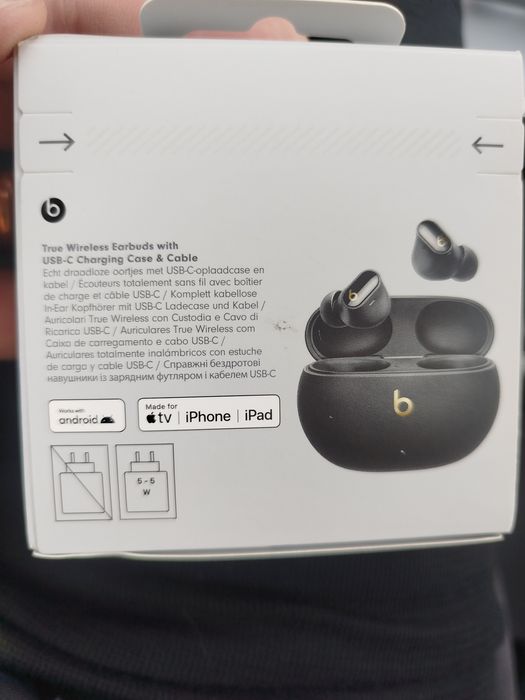 Phones Beats Studio Buds +